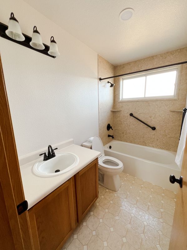 Top Bathroom Remodeling Companies in Warren, OH